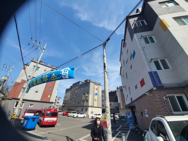 화재 사고가 있었던 빌라는 2018년 신규 분양된 빌라로 96세대로 드라이비트에서 화재가 발생했다.