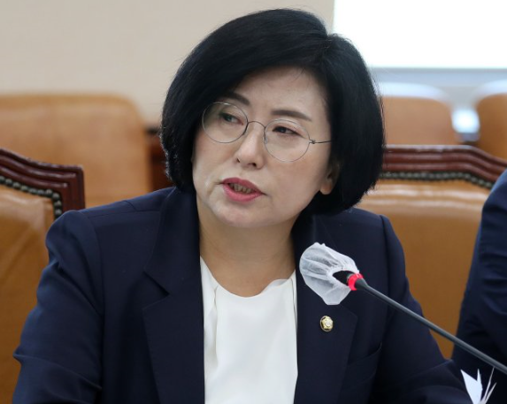 국회 기획재정위원회 소속 양경숙 국회의원(더불어민주당)