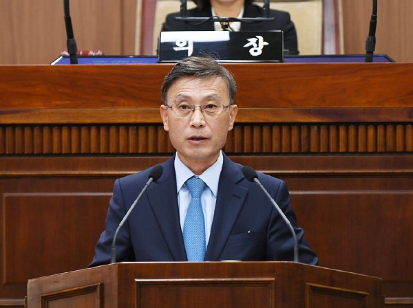 정하영 시장 시정연설 모습