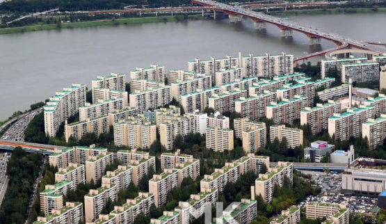 한강변 아파트