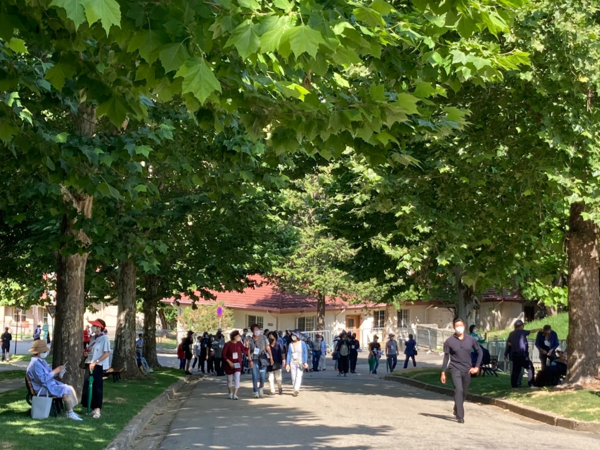장군숙소 산책 모습. /국토교통부