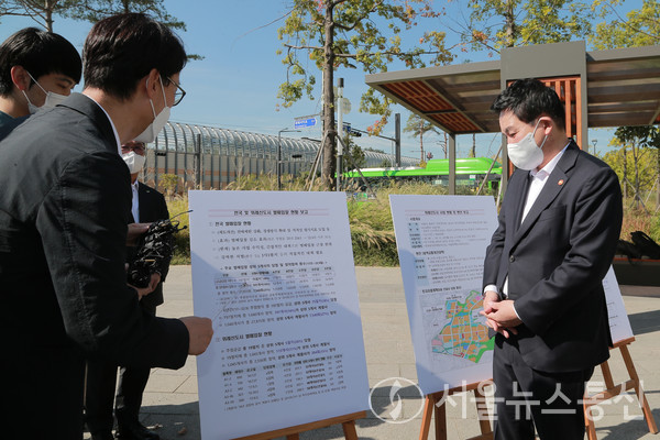 원희룡 장관 벌떼입찰 근절방안 관련 현장방문을 하고 있다. / 사진 = 국토부 제공