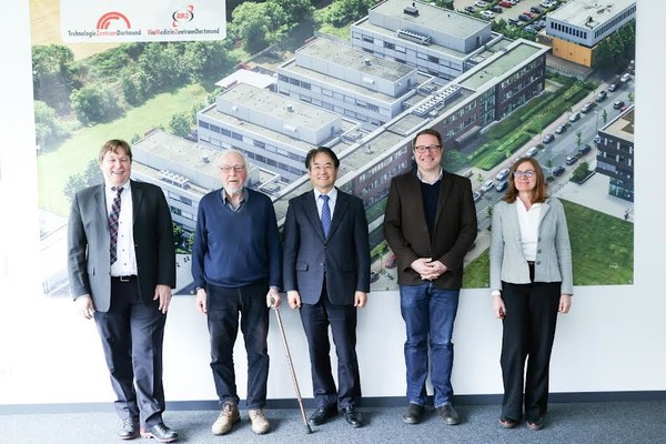 이동환 고양특례시장, LDC 관계자 / 사진=고양시