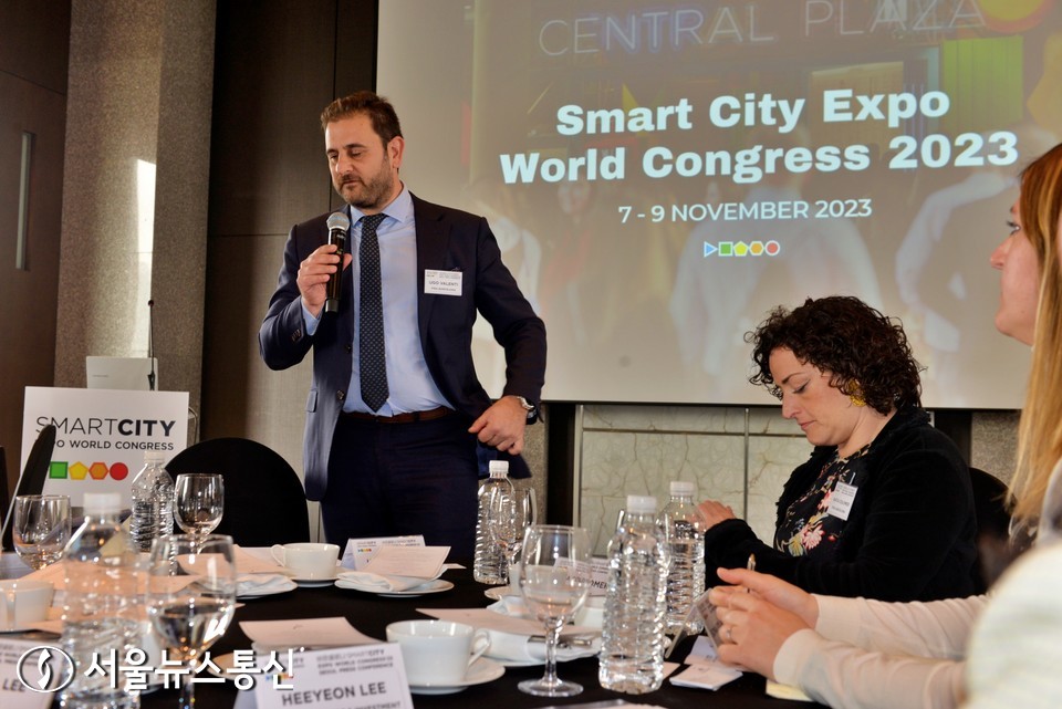 22일 오전 서울 중구 플라자호텔에서 열린 기자간담회에서 바르셀로나 스마스시티 엑스포 월드 콩그레스 우고 발렌티 사장이 발언하고 있다. (사진 이민희 기자)