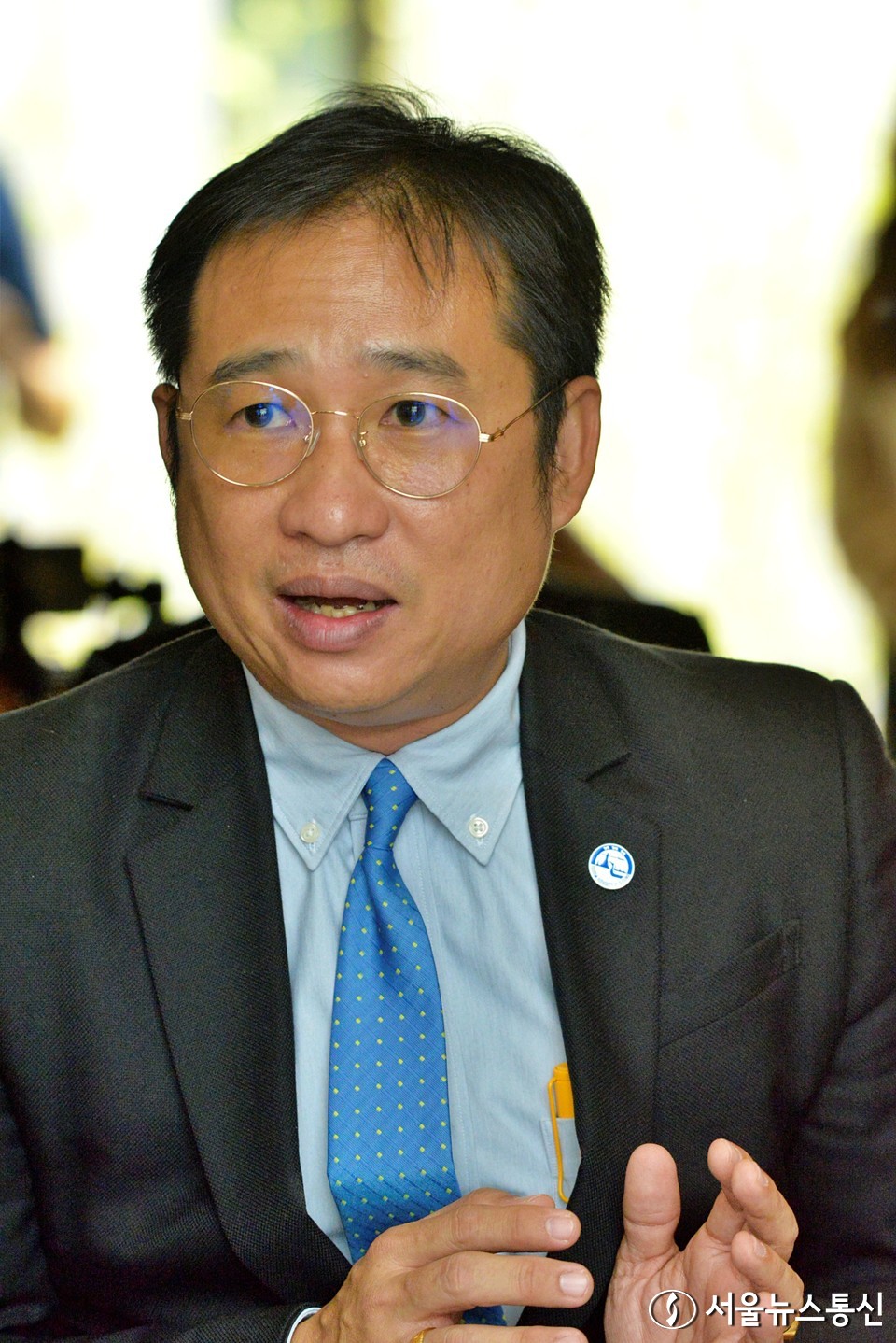 파타나퐁 퐁텅짜른 태국정부관광청 한국사무소 신임 소장이 31일 韓-태 외교 65주년을 맞아 서울 코트야드 바이 메리어트 서울 남대문에서 가진 출입 기자들과의 첫 만남에서 “올해 목표 한국인 관광객 수는 110만명이며, 전체 목표 관광객 수는 2500만명입니다”라고 밝히고 있다. 2023.3.31./서울뉴스통신 (사진 이민희 기자) 