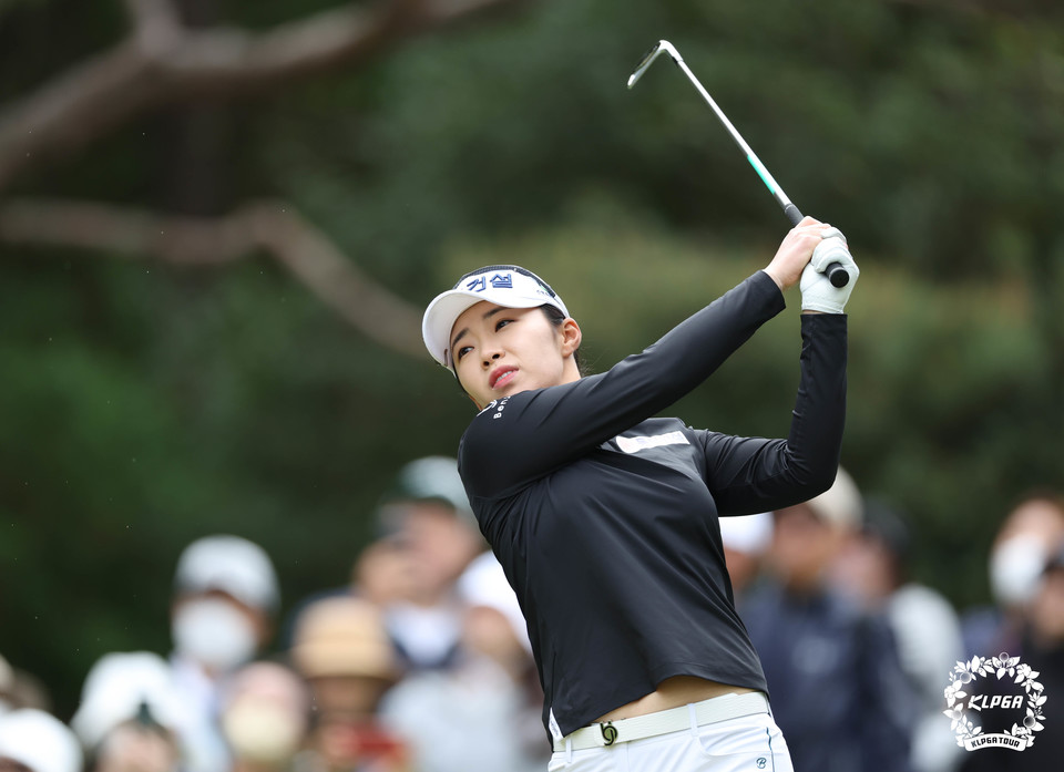 김수지 넥센세인트나인마스터즈2023 FR 2번홀티샷. (KLPGA 사진 제공)