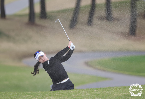 이다연 크리스에프앤씨 제45회 KLPGA 챔피언십 FR 번홀 아이언샷