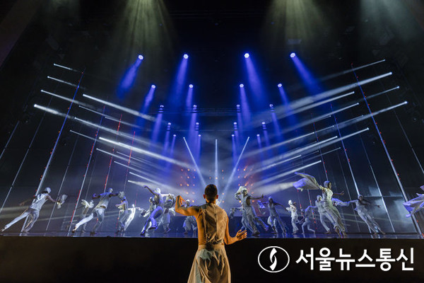 국립무용단 '2022 무용극 호동' 공연 사진. / 사진=국립극장 제공