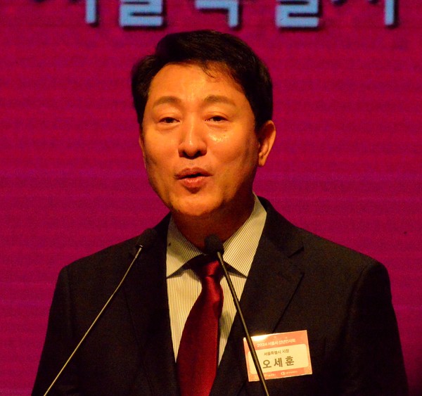 5일 서울 중구 대한상공회의소에서 열린 2024 서울시 신년인사회에서 오세훈 서울시장이 천만 서울 시민의 행복한 미래를 위한 신년사를 하고 있다. 2024.01.05. 사진 이민희 기자 nimini73@daum.net © 서울뉴스통신 무단전재 및 재배포 금지