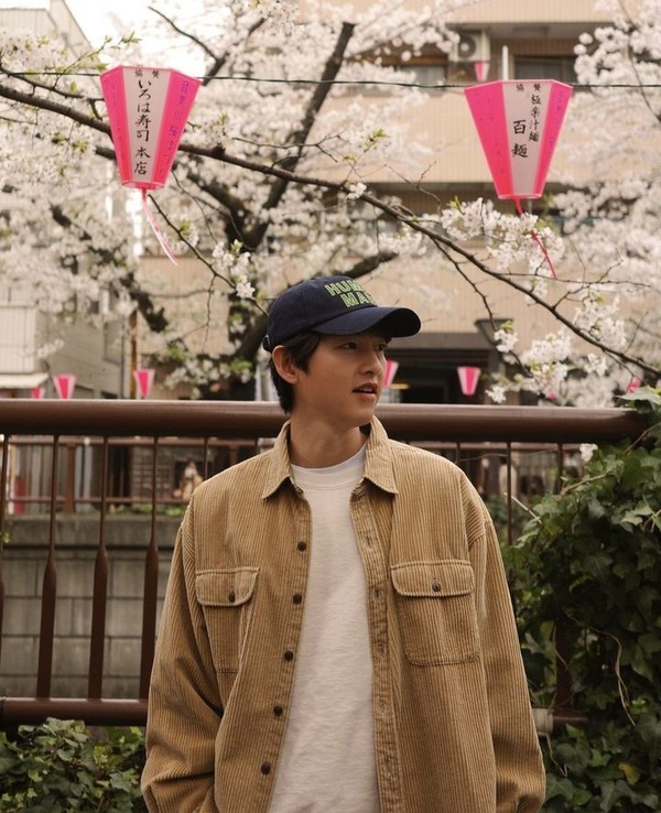 사진 = 송중기 인스타그램 갈무리