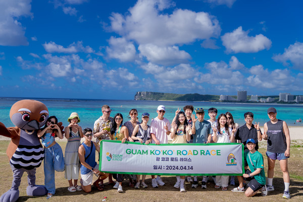 [이미지] 코코로드레이스 참가한 한국 인플루언서 단체 사진