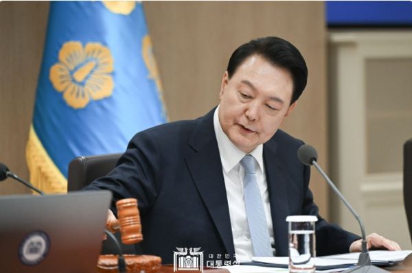 윤석열 대통령이 16일 서울 용산 대통령실 청사에서 열린 국무회의를 주재하고 있다. 2024.04.16./사진=대통령실 제공