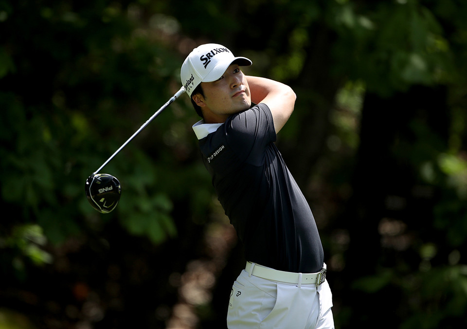 27일 경기도 여주 페럼클럽에서 열린 한국프로골프투어(KPGA) 2024 우리금융챔피언십 3라운드에서 임예택이 6번홀에서 드라이버로 티샷하고 있다. 사진제공 KPGA