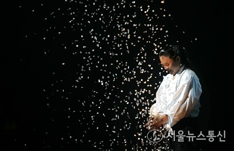 ‘마음을 여는 스토리텔링 매직쇼’ /  / 사진 = 한국소극장협회 제공