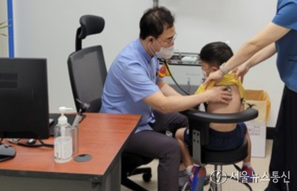 소아 식품알레르기의 자연 경과에 대한 최신 지견이 발표됐다.