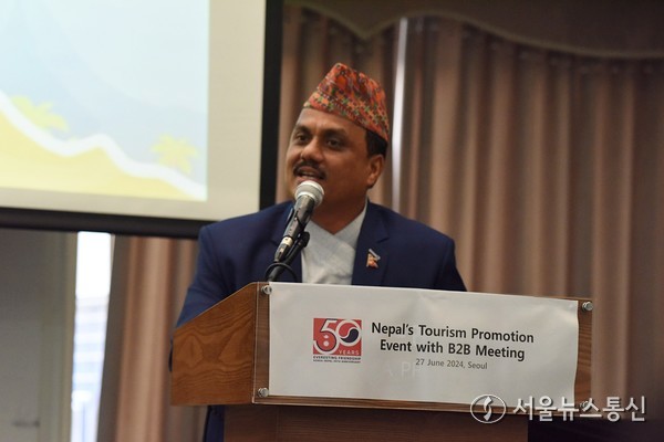 히크머트 씽 아에러 네팔관광청 국장(수석부장)