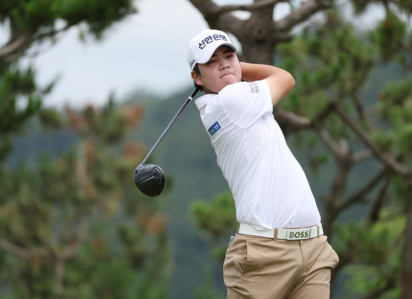 장유빈 3번홀 드라이버 티샷 (사진 KPGA)