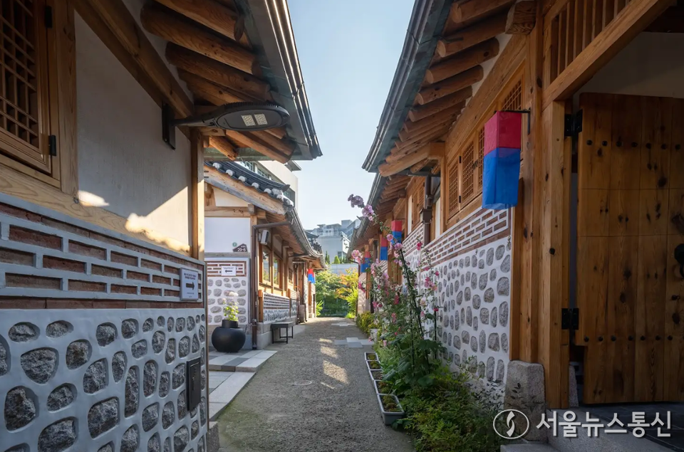 돈의문박물관마을 한옥거리. / 사진 = 돈의문박물관마을 제공