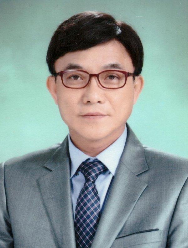 채찬석 수필가.