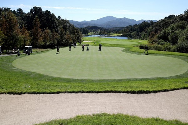 페럼클럽 2번홀 그린 전경 (KPGA 사진 제공)