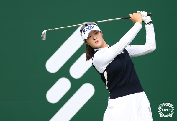 김민별 2024 동부건설 한국토지신탁챔피언십 1R 4번홀 티샷 (사진제공 KLPGA)