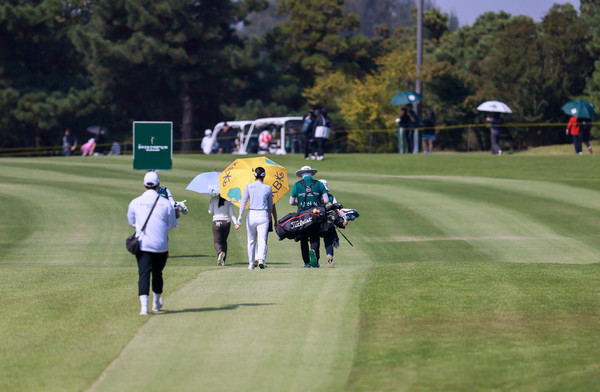 동부건설한토신챔피언십3R,1H,티샷,방신실 (대회 조직위 사진제공)