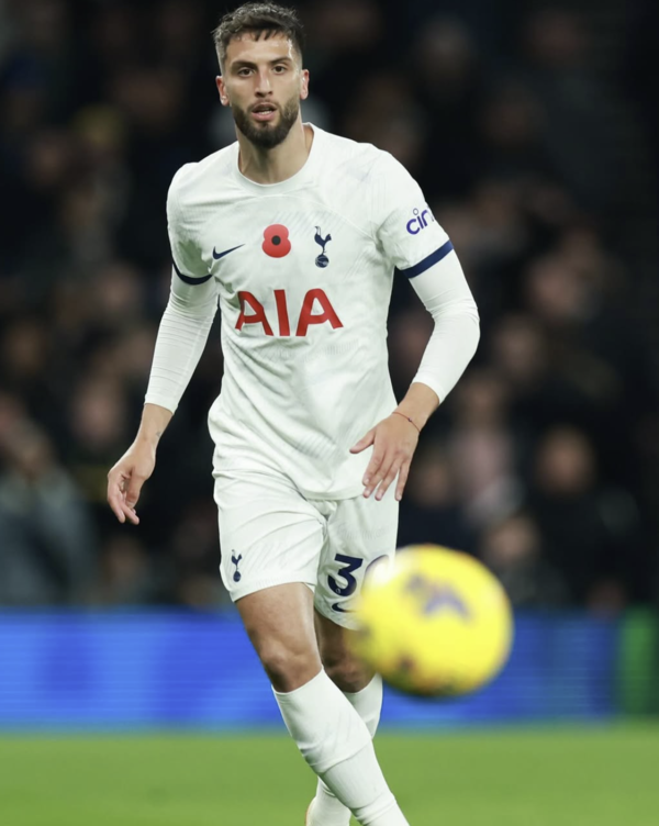 EPL 토트넘 핫스퍼의 벤탕쿠르 선수. 벤탕크루 인스타그램 갈무리