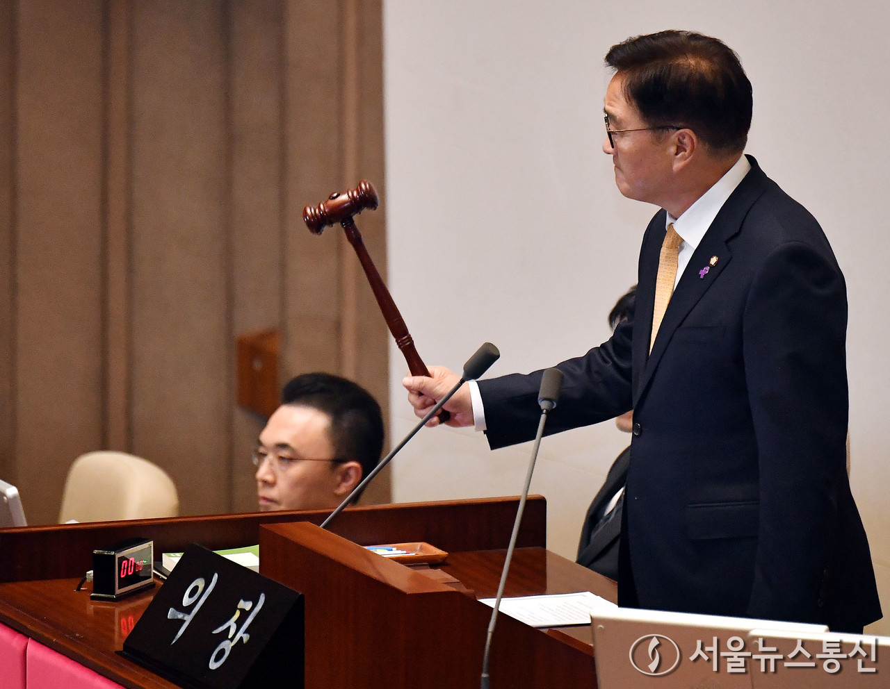 우원식 국회 의장이 10일 서울 여의도 국회에서 제418회국회(정기회) 제18차 본회의를 개의하고 있다. (2024.12.10) / 사진 = 서울뉴스통신 신현성 기자