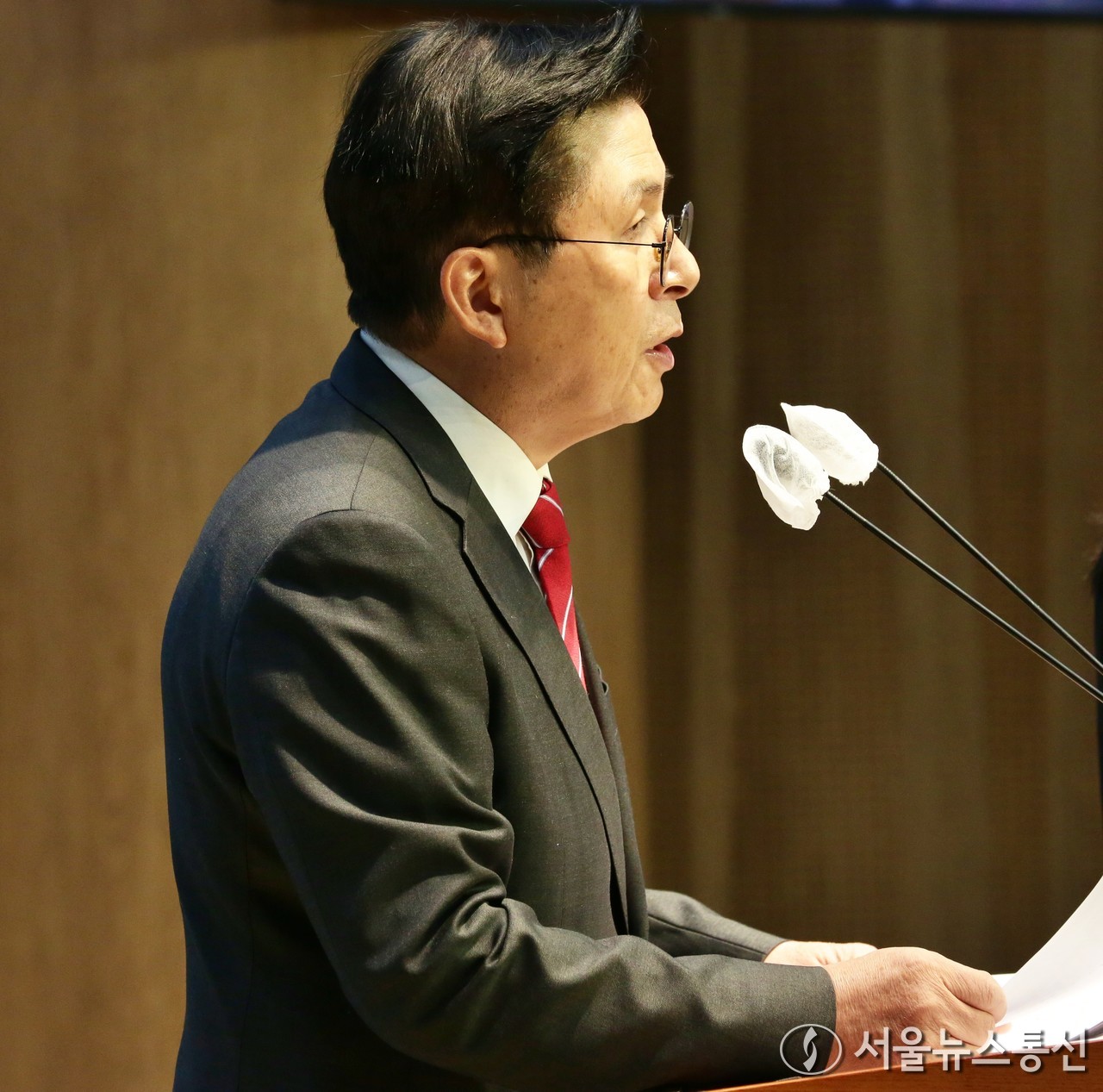 황교안 전 국무총리가 19일 오후 서울 여의도 국회 소통관에서 현 시국관련 긴급기자회견을 하고 있다. (2024.12.19) / 사진 = 서울뉴스통신 이창호 기자 