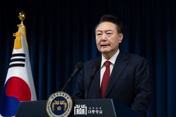 윤석열 대통령이 7일 서울 용산 대통령실 청사에서 진행된 대국민 담화에서 발언하고 있다. (2024.12.7) / 사진 = 대통령실 제공