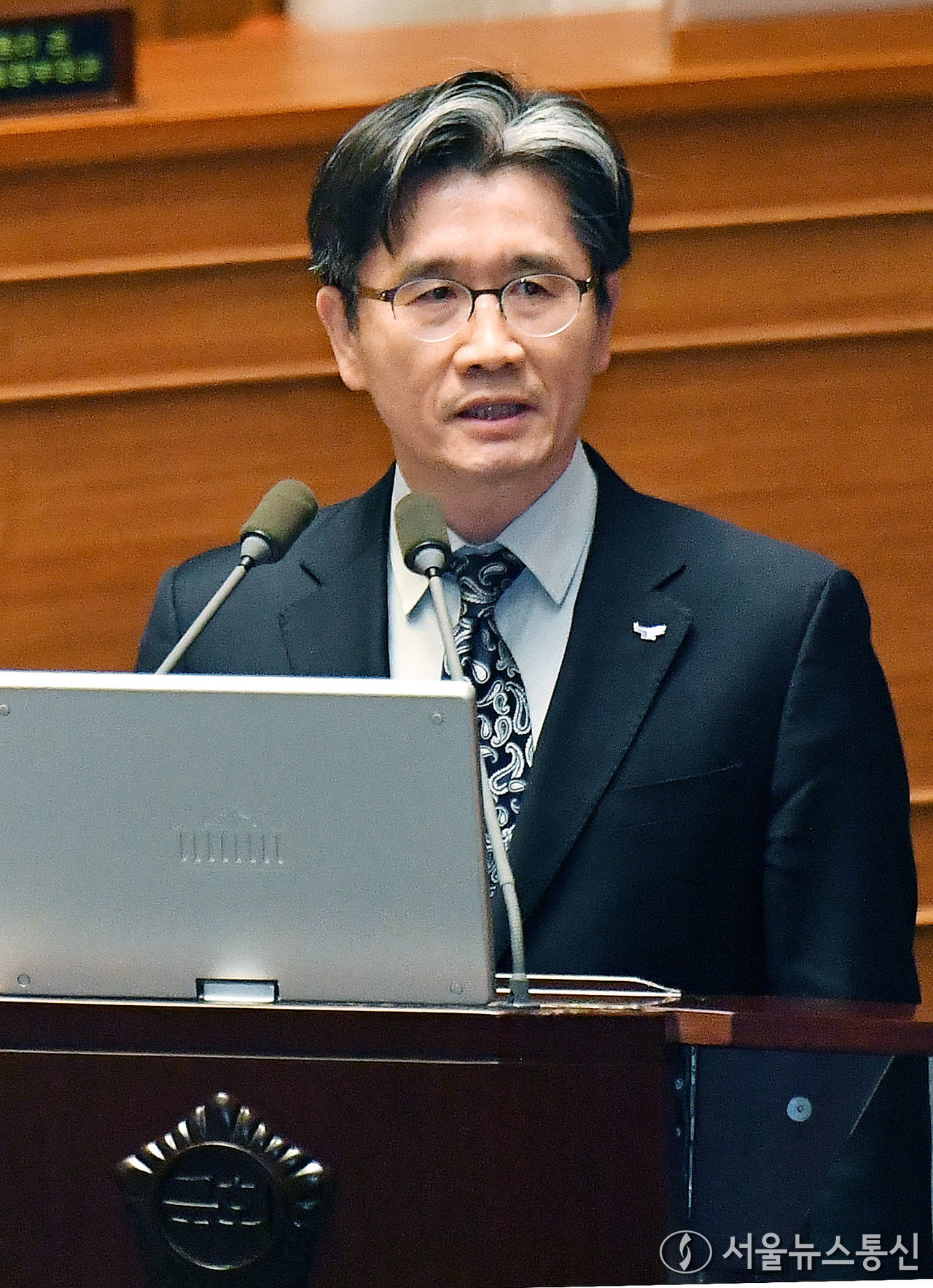 오동운 고위공직자범죄수사처장이 9일 서울 여의도 국회에서 열린 윤석열 대통령 위헌적 비상계엄 선포 내란혐의 및 제주항공 여객기 참사 진상규명 관련 긴급현안질문 본회의에서 한정애 더불어민주당 의원 질의에 답변하고 있다. (2025.01.09) / 사진 = 서울뉴스통신 이창호 기자