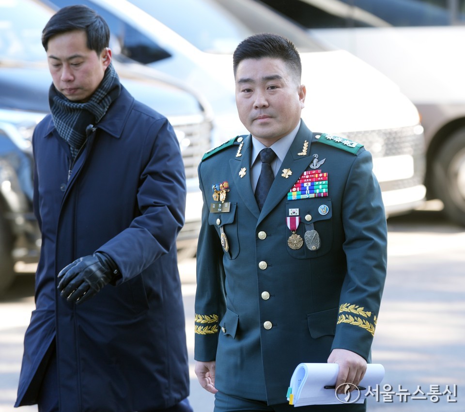 12·3 비상계엄 사태 당시 국회에 투입됐던 707특수임무단을 이끄는 김현태 단장이 6일 서울 종로구 헌법재판소에서 열린 탄핵 심판 6차 변론기일에 증인 출석하고 있다. (2025.02.06) / 사진 = 서울뉴스통신 이성현 기자