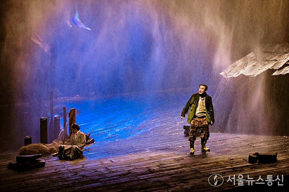 연극 '만선' 공연모습 (2025.02.12) / 사진 = 국립극단 제공