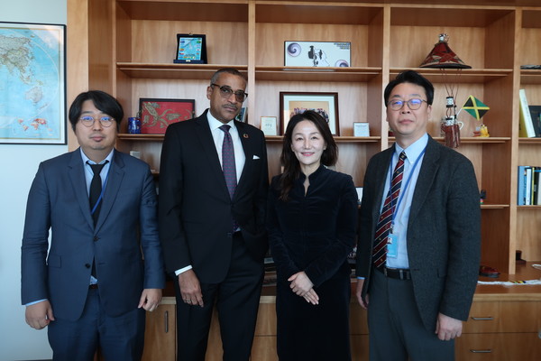 UN사무총장비서실장과 대표