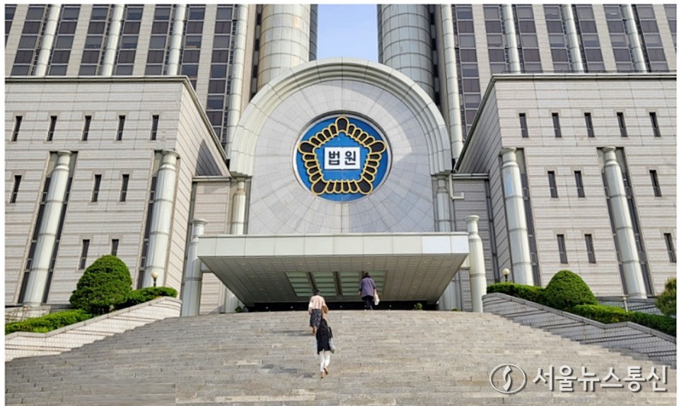 운전 중 시비가 붙자 상대방 운전자를 폭행해 숨지게 한 혐의로 재판에 넘겨진 60대 남성에게 무죄가 확정됐다. (법원) / 사진 = 서울뉴스통신 DB