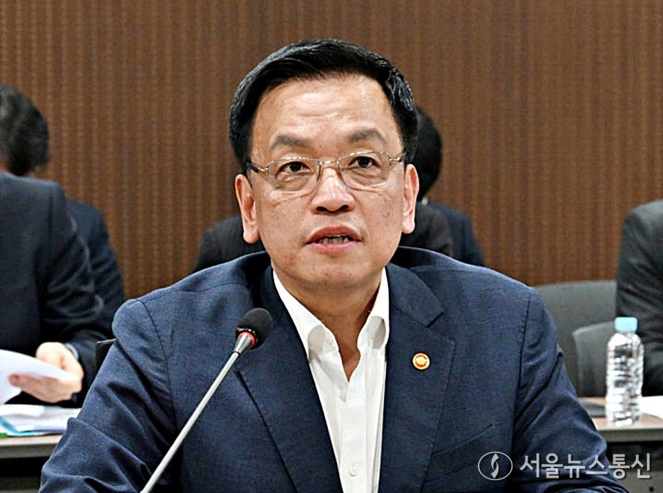 최상목 대통령 권한대행 부총리 겸 기획재정부 장관 (2025.02.28) / 사진 = 기획재정부 제공