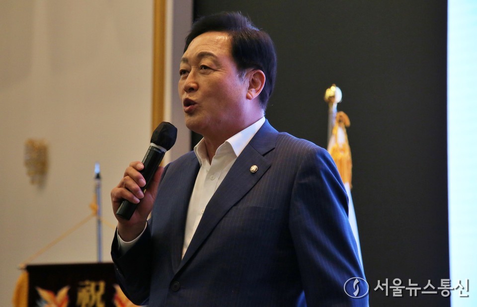 김선교 국민의힘 의원이 25일 경기 여주시 남한강썬밸리호텔에서 열린 ‘2025 여주시·양평군 당원협의회 당원연수'에서 축사하고 있다. (2025.03.25) / 사진 = 서울뉴스통신 신현성 기자