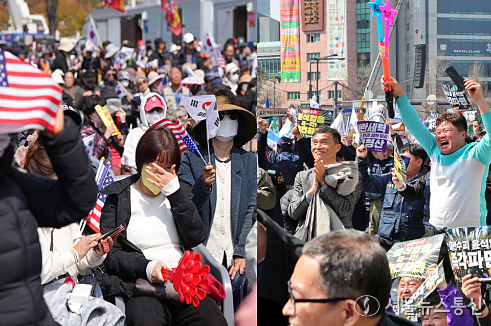 윤석열 대통령 탄핵심판이 인용된 4일 서울 용산구 한남동 관저 앞에서 열린 탄핵 반대 집회에서 지지자들이 눈물을 흘리고 있는 가운데 서울 종로구 헌법재판소 인근 안국역 6번출구 앞에서 열린 집회 참가자들은 환호하고 있다. (2025.04.04) / 사진 = 서울뉴스통신 이성현 기자