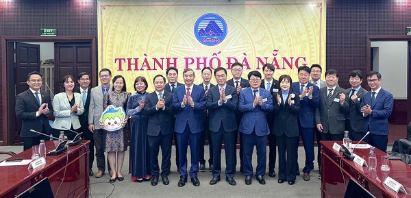 평택시(시장 정장선)는 지난 4월 2일부터 4일까지 2박 3일 동안 베트남 다낭시를 공식 방문했다. [사진=평택시]