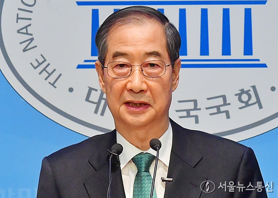 한덕수 전 국무총리가 2일 서울 여의도 국회 소통관에서 대선 출마 기자회견을 하고 있다. (2025.05.02) / 사진 = 서울뉴스통신 이민희 기자