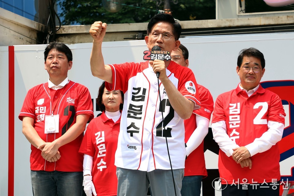 김문수 국민의힘 대선 후보가 29일 인천 부평구 문화의거리 인근에서 집중유세를 하고 있다. (2025.05.29) / 사진 = 서울뉴스통신 이민희 기자