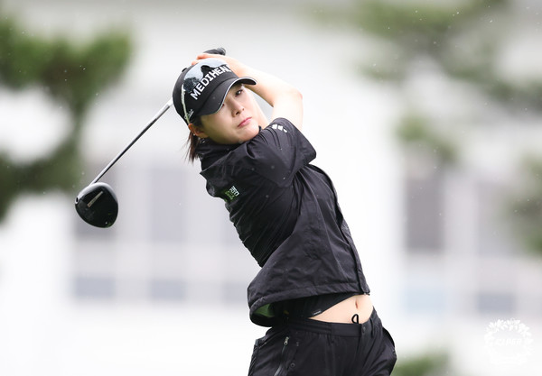 김나영 더헤븐 마스터즈 1R 10번홀 티샷 1