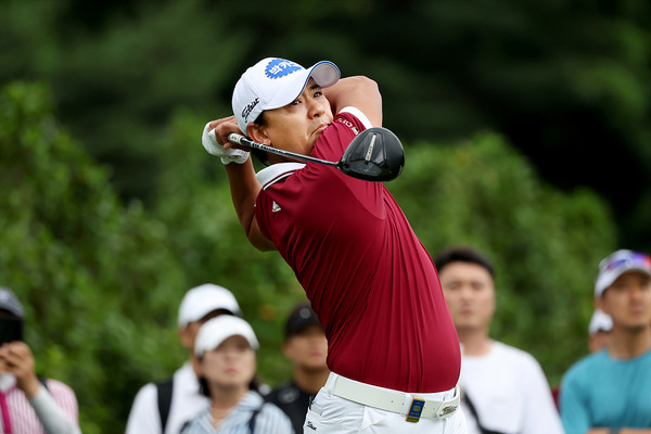 박상현이 9번홀에서 드라이버 티샷하고 있다. 사진제공 KPGA