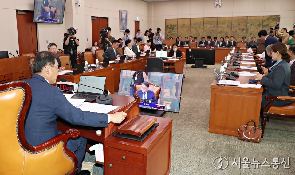 1일 서울 여의도 국회에서 열린 제426회 국회(임시회) 문화체육관광위원회 제2차 전체회의에서 김교흥 위원장이 회의를 주재하고 있다. (2025.07.01) / 사진 = 서울뉴스통신 신현성 기자