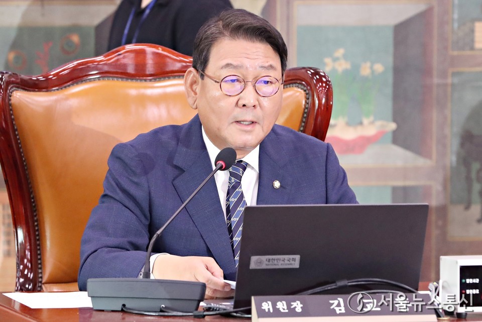 1일 서울 여의도 국회에서 열린 제426회 국회(임시회) 문화체육관광위원회 제2차 전체회의에서 김교흥 위원장이 회의를 주재하고 있다. (2025.07.01) / 사진 = 서울뉴스통신 신현성 기자