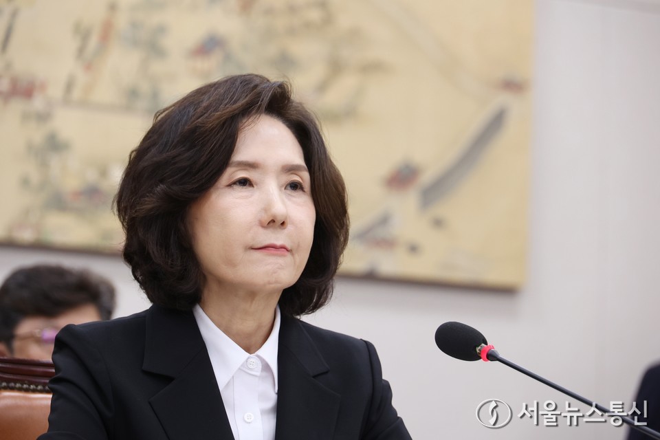 이진숙 사회부총리 겸 교육부 장관 후보자가 16일 서울 여의도 국회 교육위원회에서 열린 인사청문회에 출석해 있다. (사진 신현성 기자) 2025.07.16, snakorea.rc@gmail.com , *재판매 및 DB 금지