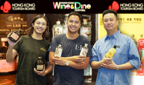 홍콩관광청이 오는 27일까지 ‘2025 서울바앤스피릿쇼’에 참가해 3개의 홍콩 로컬 주류 브랜드를 선보인다.사진은 왼쪽부터 홍콩 로컬 주류 브랜드 ▲매그놀리아랩(Magnolia Lab) 창립자 ‘데니스 막(Dennis Mak)’, ▲N.I.P 창립자 ‘제레미 리(Jeremy Li)’ ▲핑(Ping) 창립자 ‘제임스 헝(James Hung)’이 대표 제품을 들고 있다. 2025.07.26, snakorea.rc@gmail.com , *재판매 및 DB 금지