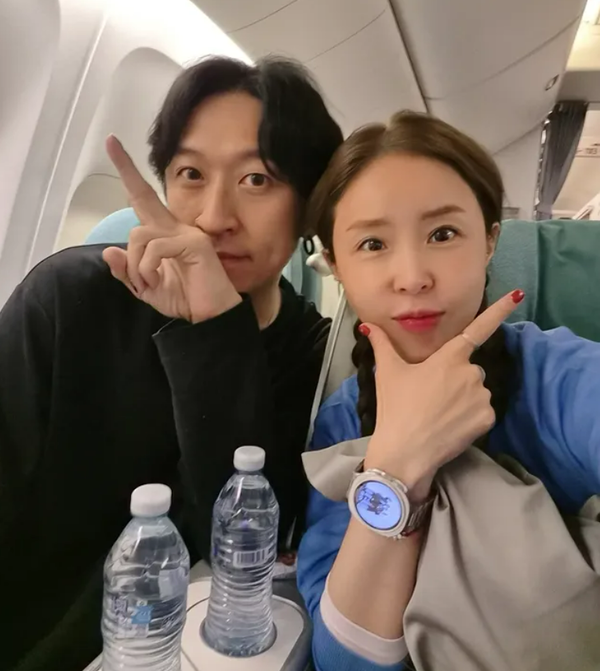 코요태 멤버 빽가와 신지 / 사진 = 신지 인스타그램 갈무리