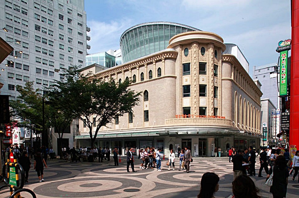 국립극단 명동예술극장 외경. / 사진 = 국립극단 제공