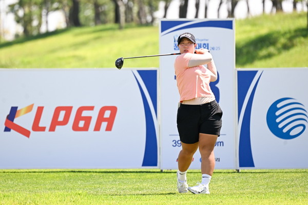 KLPGA-삼천리 Together 꿈나무대회 2025 고등부 우승자 박서진 (사진제공 KLPGA) 2025.09.06, snakorea.rc@gmail.com , *재판매 및 DB 금지